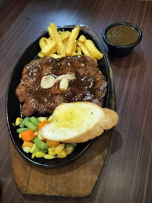 Dunia Steak 6