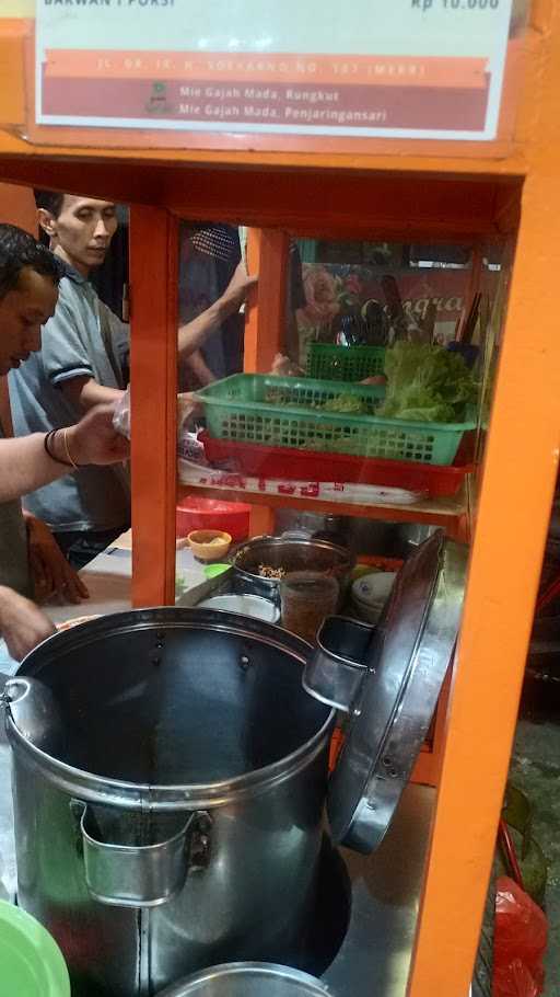 Pangsit Mie Gajah Mada Kedung Asem 1