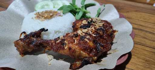 Sate Ayam Merah Paijo 9