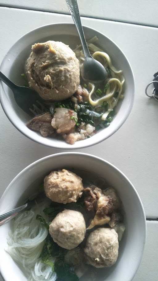 Bakso Cinta Spesialis Urat Tetelan 8