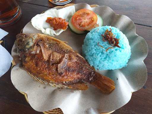 Kampung Kuliner Bolinggo 8