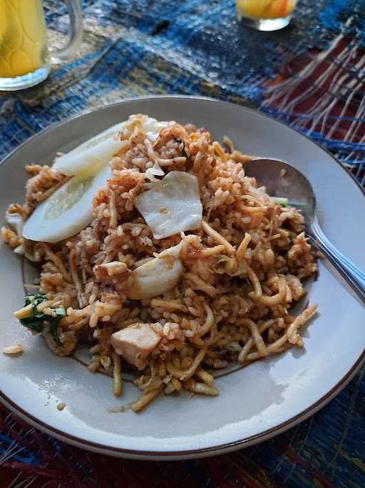 Nasi Goreng Mbak Harti-Yono 4