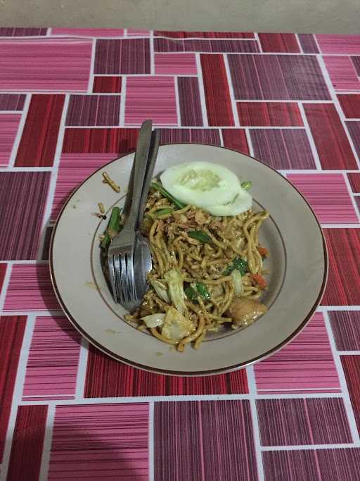 Nasi Goreng Mbak Harti-Yono 3