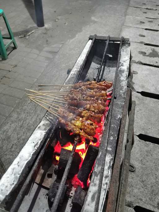 Sate Ayam Pak Gim 4