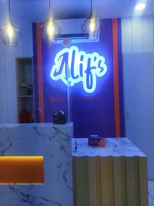 Alif'S Bakery Cabang Salaman 8