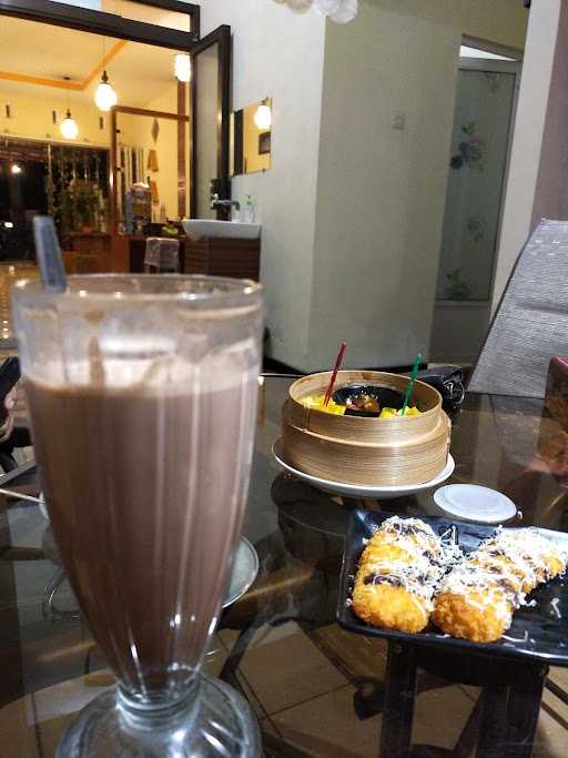 Cafe Nongki (Susu Murni Sumuk) 2