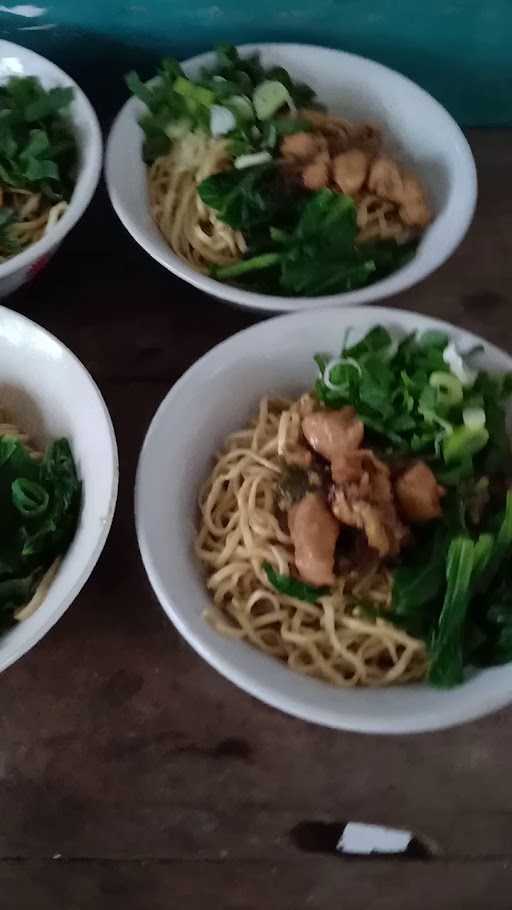 Bakso Dan Mie Ayam Monggo Mampir 10