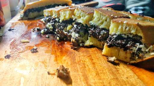 Martabak Manis Pandawa, Salaman 2