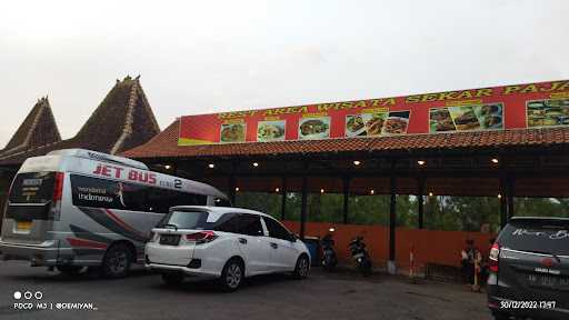 Rest Area Wisata Sekar Pajang 1