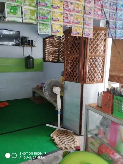 Warung Bakmi Vina 10