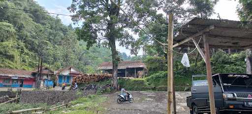 Warung Isah 1