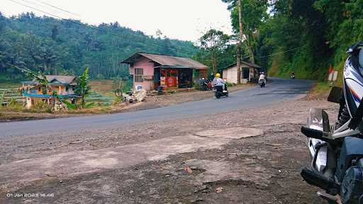 Warung Nasi Cikaso 9