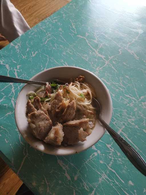 Mie Ayam & Bakso Kiman Lurah 1