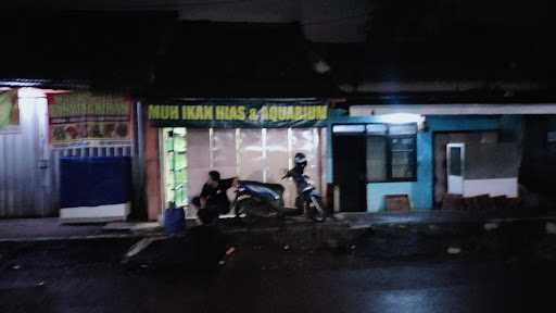 Rumah Makan Sederhana Ibu Esih 1