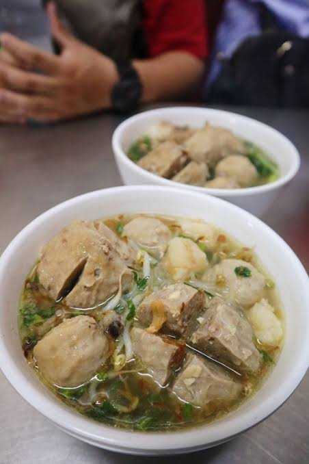 Rb (Raja Bakso) Andrinina 2