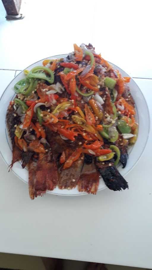 Ruma Makan Padang 3