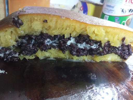 Martabak Manis &Telur Mas Jawa 4