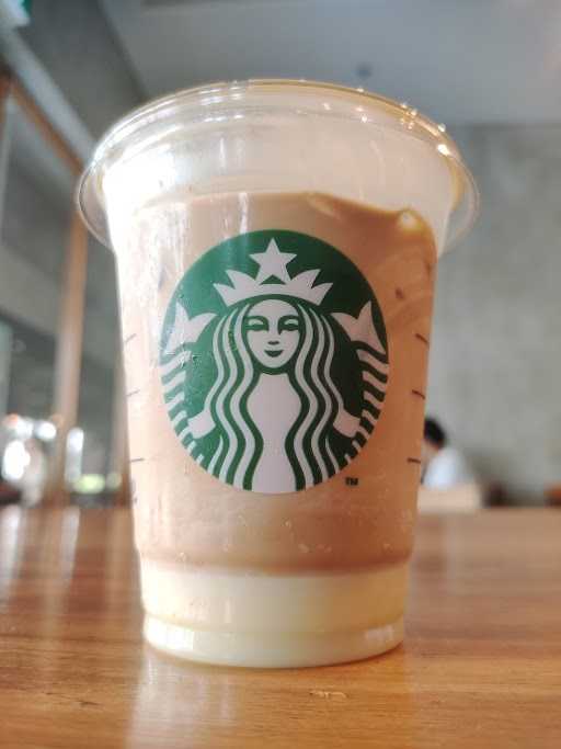 Starbucks - Pakuwon Supermall 5