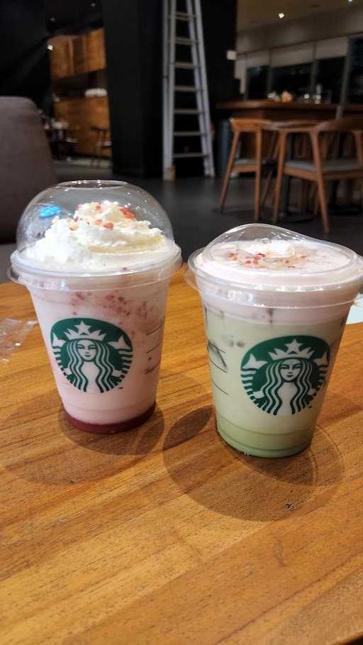 Starbucks - Pakuwon Supermall 9