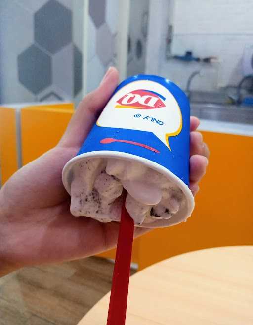 Dairy Queen 8