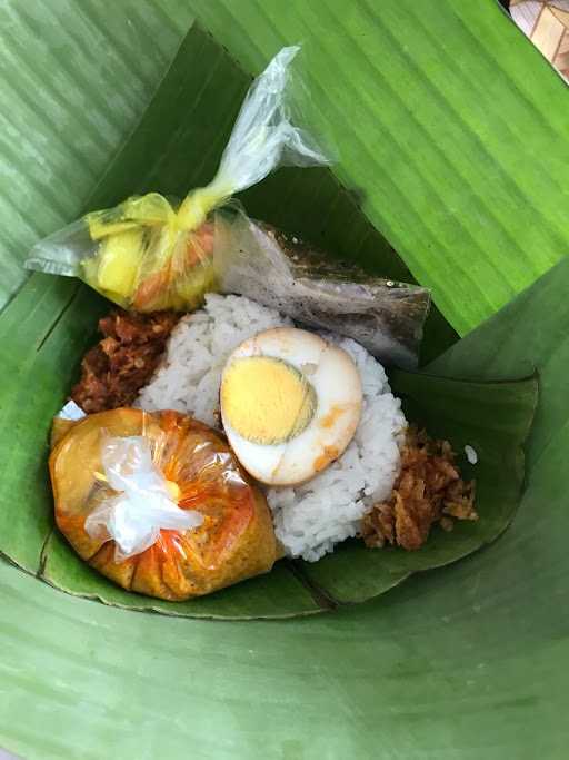 Warung Nasi Jhejhen Cik Ellyak 1