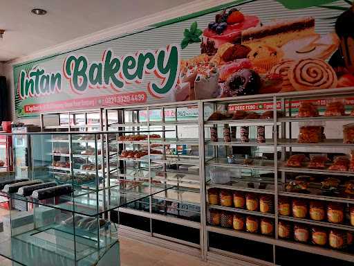 Intan Bakery 5