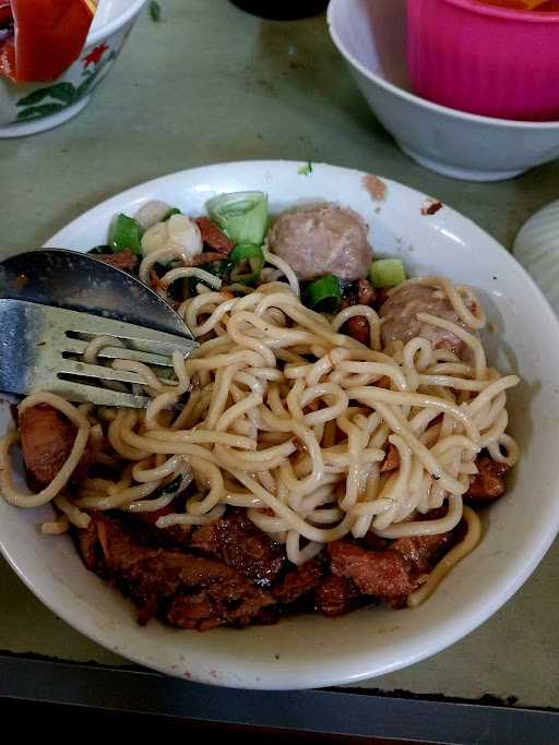 Mie Ayam Pak Rawin 4