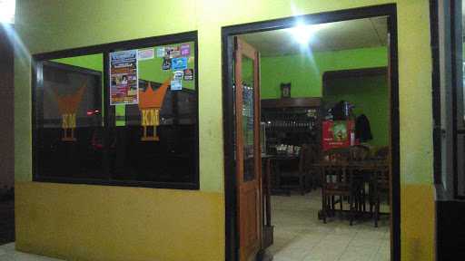 Rumah Makan Karya Minang 8