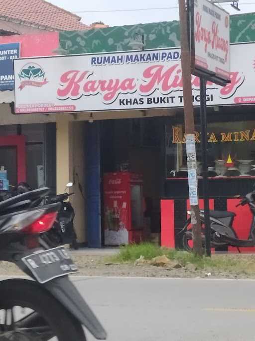 Rumah Makan Karya Minang 10