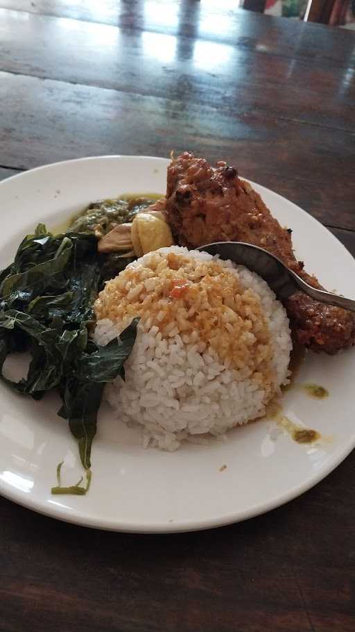 Rumah Makan Karya Minang 3