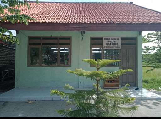 Warung Mbak Nur Rajawali 3