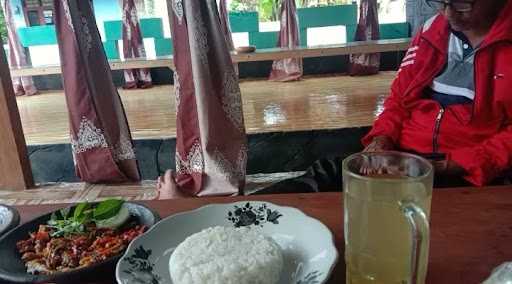 Omah Belut Blitar 5