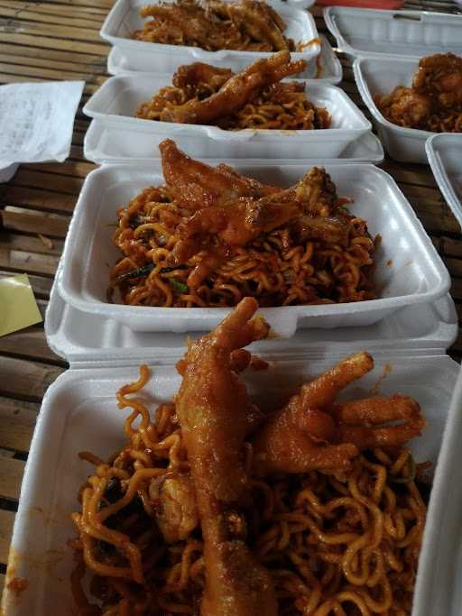 Warung Mie Ceker Cantik 9