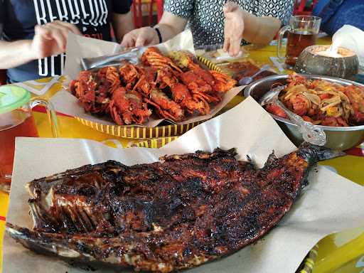 Warung Makan Bu Parman 4