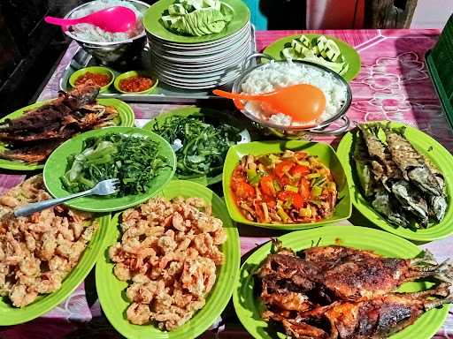 Warung Makan Mbak Nur 7