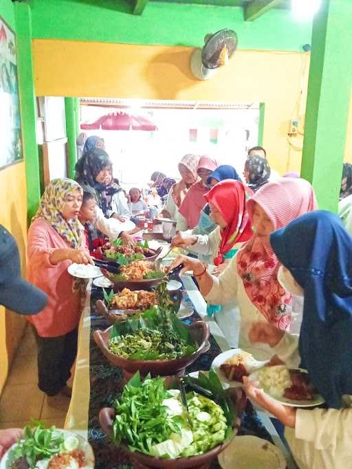 Warung Makan Mbak Nur 9