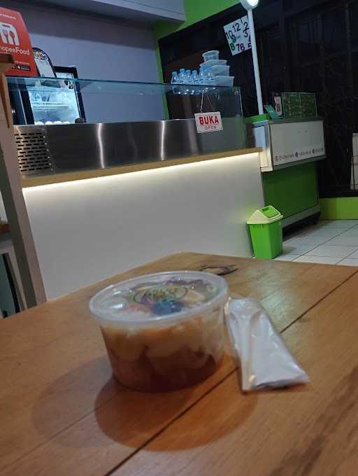 Fruitbox Manado 1