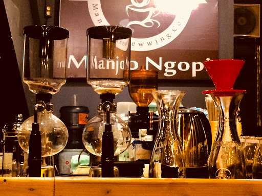 Lenity Coffee / Manjo Ngopi 10