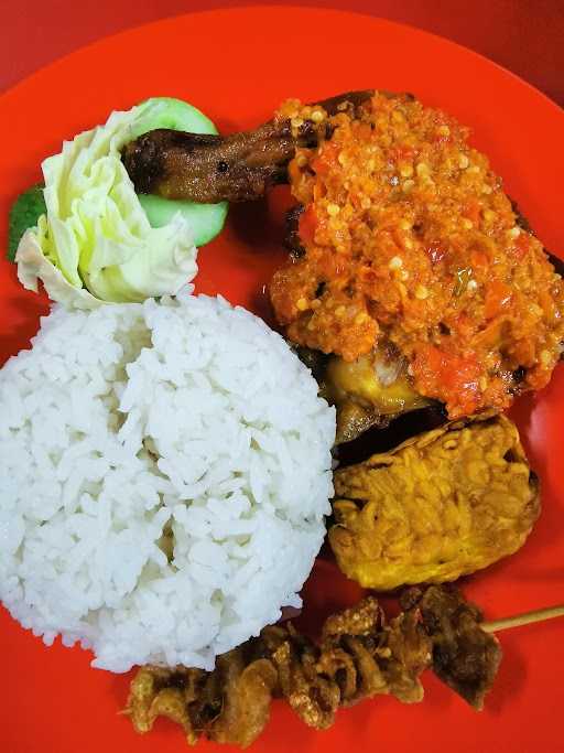 Ayam Gepuk Pak Gembus Samanhudi Pasar Baru 5