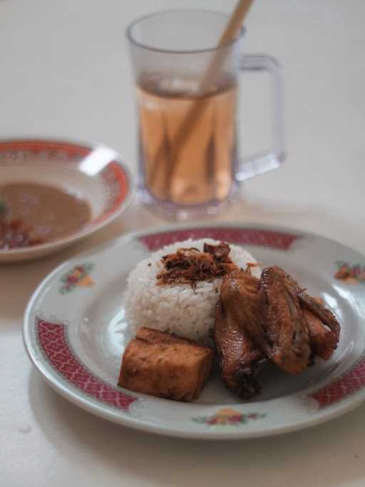 Nasi Uduk Ayam Goreng Suka Hati 3