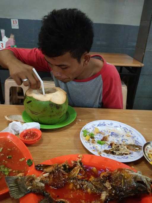 Seafood 21 Kalimantan Medan 3