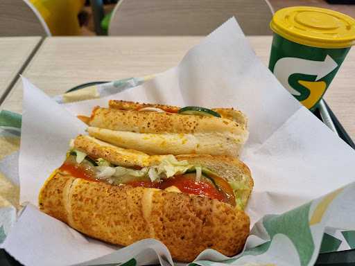 Subway - Royalton Kemayoran 7