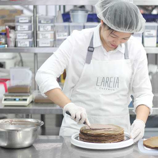 Lareia Central Kitchen 5