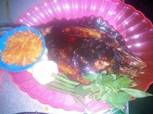 Aneka Ikan Bakar 3