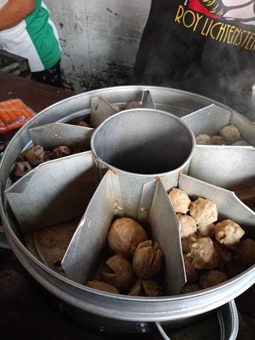 Bakso & Mie Ayam Nariz 2