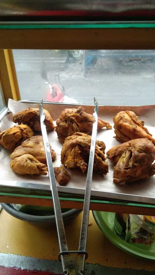 Bebek Dan Ayam Goreng Mas Damar Surabaya 2