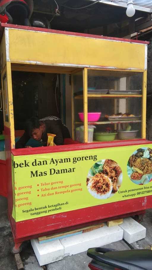 Bebek Dan Ayam Goreng Mas Damar Surabaya 5