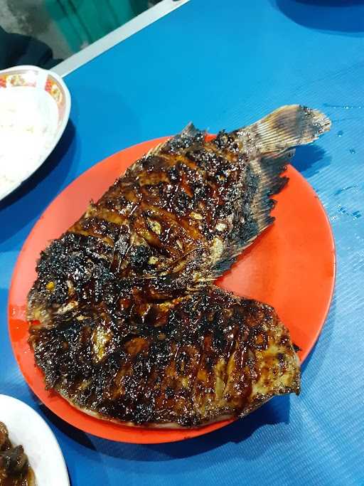 Depot Cita Rasa Sari Laut Dan Ikan Bakar 6