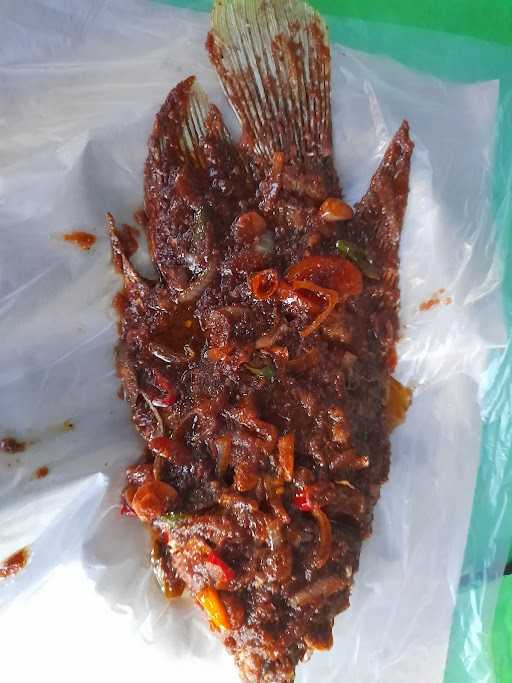 Depot Purnama Ria. Seafood & Ikan Bakar 5