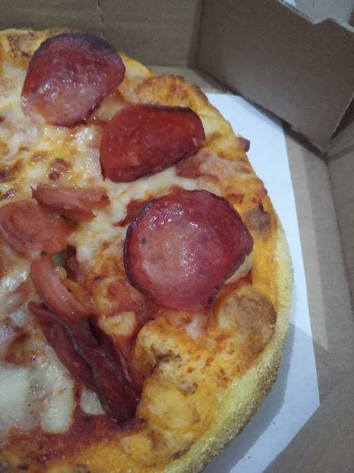 Domino'S Pizza 4